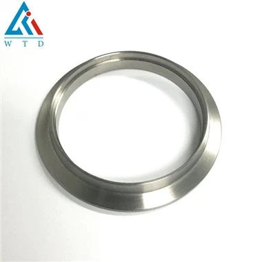 Flangia V-Band maschio in titanio